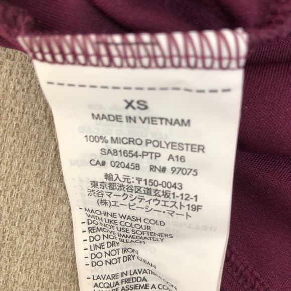 Saucony Women's Short Sleeve Top - Picture 5 of 7